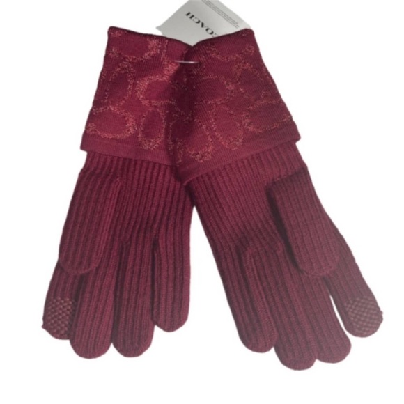 Coach Cherry New York Gloves - Picture 2 of 4